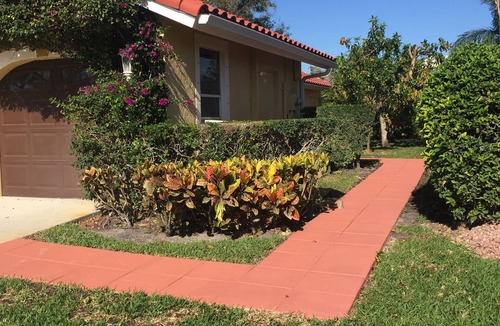 Greenview Shores Apartment | Studio in the heart of Wellington, 3 miles from the Polo Club and WEF