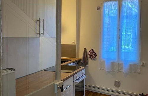 Senlis Apartment | Studio - in the historic heart of Senlis