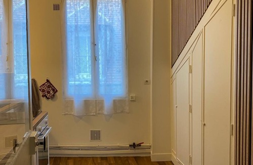 Senlis Apartment | Studio - in the historic heart of Senlis