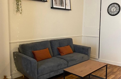 Senlis Apartment | Studio - in the historic heart of Senlis