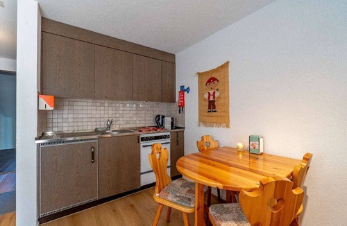 Oey Apartment | Studio in Vacation Center | with Balcony & BBQ