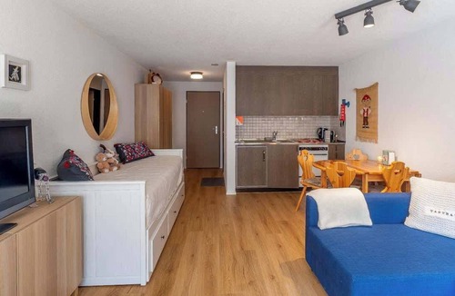 Oey Apartment | Studio in Vacation Center | with Balcony & BBQ