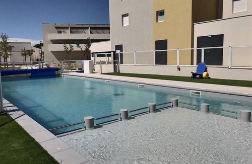 Serignan Apartment | Studio in Valras-Plage near Sandy Beach