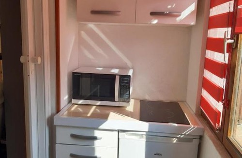 Saint-Illiers-la-Ville Apartment | Studio indépendant