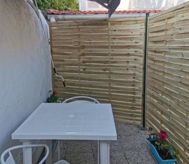 Bourgneuf-en-Retz Apartment | Studio indépendant à BOURGNEUF-EN-RETZ vue sur les Marais à 5 mn des plages