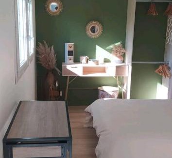 Les Hauts de Saint-Aubin Apartment | Studio indépendant au calme