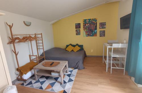Caucalieres Apartment | Studio indépendant au calme avec parking privatif