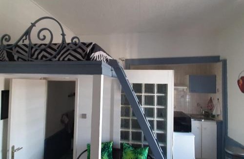 Aix-les-Bains City Center Apartment | Studio indépendant centre ville Aix les bains