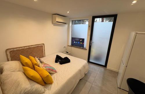 Aimargues Apartment | studio indépendant dans une villa