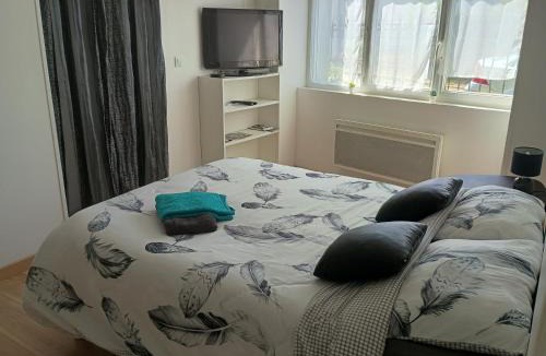 Bressuire Apartment | Studio indépendant