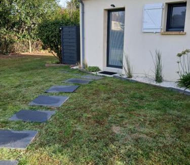 Yvre-l'Eveque House | Studio indépendant