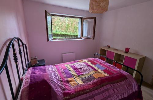 Saint-Pierre-d'Albigny Bed & Breakfast | Studio indépendant chez habitant
