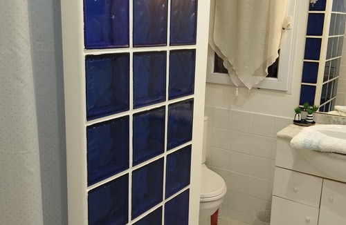 Castelnau-le-Lez Apartment | Studio ind. in villa Castelnau center, pkg free ext, near cl. du Parc.