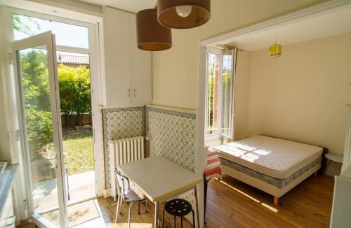 Lafourguette Apartment | Studio Jardin à la Villa Odette