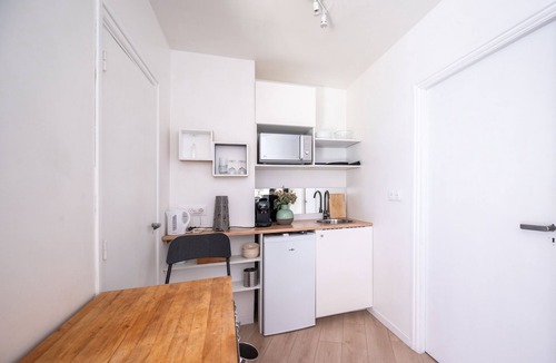Hem Apartment | Studio Jaune - Charmant studio à 15km de Lille