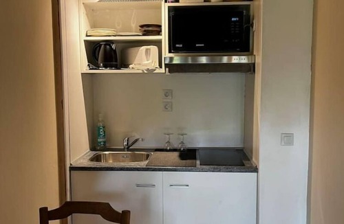 Vrasville Apartment | Studio Jaune la Cour à la Préfontainerie