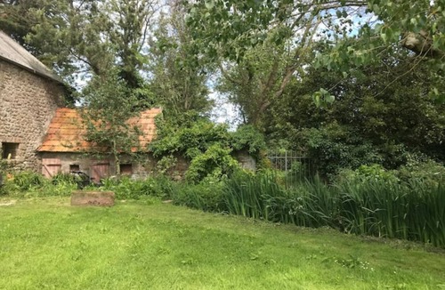 Vrasville Apartment | Studio Jaune la Cour à la Préfontainerie