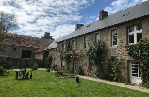 Vrasville Apartment | Studio Jaune la Cour à la Préfontainerie