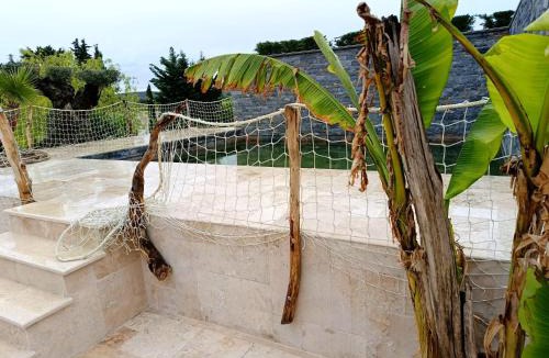 Thezan-les-Beziers Apartment | Studio Jungle Cosy Spa