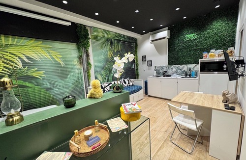 Charmettes - Bellecombe Apartment | Studio "Jungle "*Netflix*video projector*WIFI