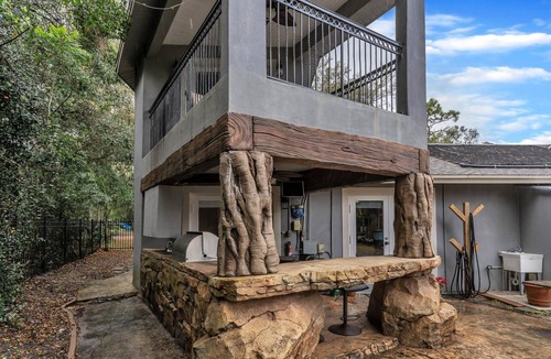 Orlando Apartment | Studio King Bed with Full Kitchen