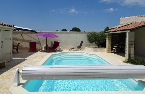 Rieux-Minervois Apartment | Studio l'Obrador 25 m2 - Cuisine & terrasse - accès piscine