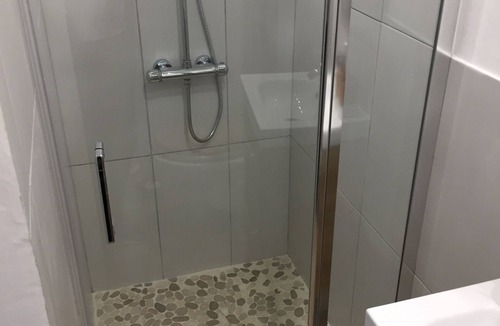 Lorient Apartment | STUDIO "L'OCEANE" HYPERCENTRE WITH PARKING