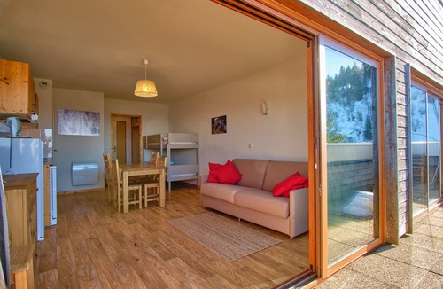 Chamrousse Apartment | Studio 'L'Oursière' with Mountain View and Balcony