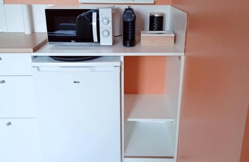 Oyonnax Apartment | Studio L'with terrace