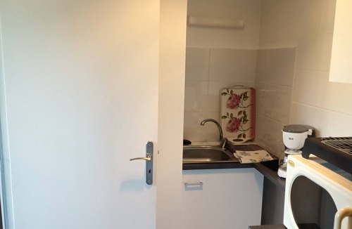 Saint-Come-d'Olt Apartment | Studio "La Clématite d'Olt" with Private Terrace and Wi-Fi