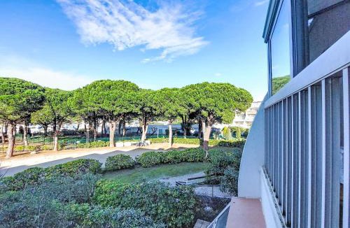 Le Grau-Du-Roi Apartment | Studio La Croisière-7 by Interhome