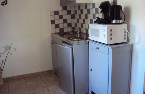 Pernes-les-Fontaines House | Studio La Douloire