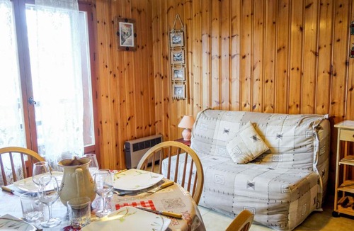 Saint-Gervais-les-Bains Apartment | Studio La pointe des Aravis 4 by Interhome