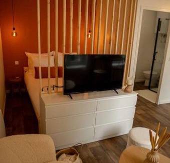 Charleville-Mezieres Apartment | Studio la halte ducale #2