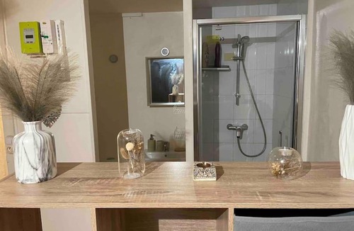 Enghien-les-Bains Apartment | Studio Lac d'Enghien