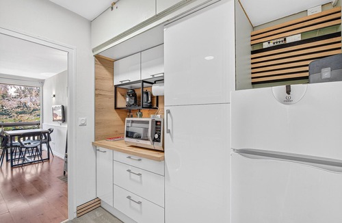 Saint-Etienne-en-Devoluy Apartment | Studio "Le 27" with Mountain View, Balcony, and Wi-Fi