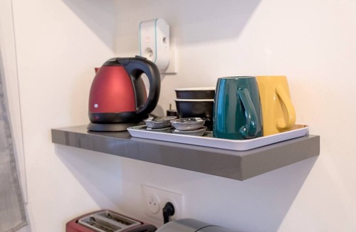 Pontchateau Apartment | Studio Le Brivet City Center ☆ Parking ☆ Terrace