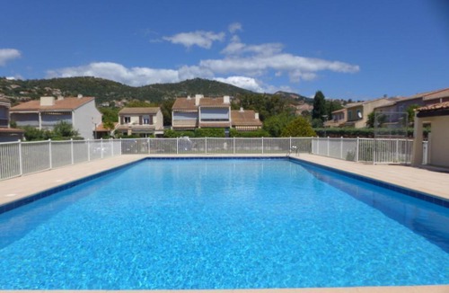 Bormes-Les-Mimosas Apartment | Studio Le Clos des Mimosas