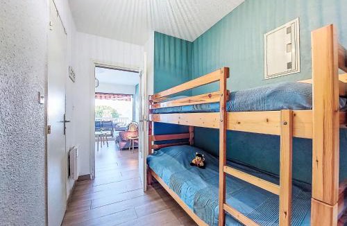 Le Grau-Du-Roi Apartment | Studio Le Cormoran-5 by Interhome