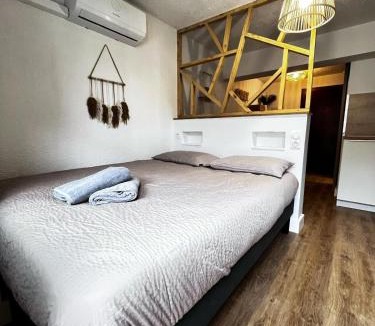 Bourgoin-Jallieu Apartment | Studio le Cosy - Bourgoin Centre