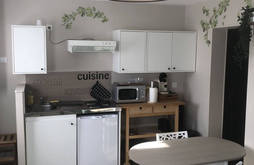 Anet Apartment | Studio le ginkgo