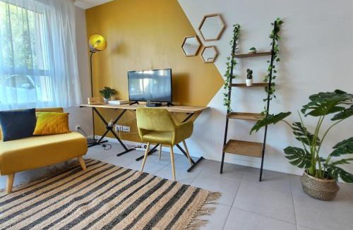 Moussy-le-Neuf Apartment | Studio LE JUNGLE - ROISSY CDG - Parc Astérix - PARIS