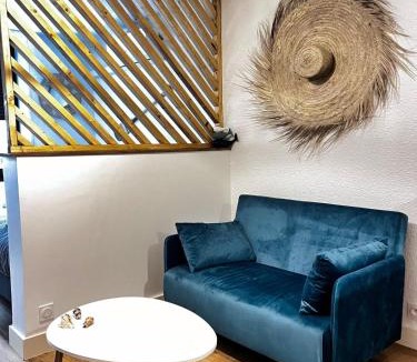 Bourgoin-Jallieu Apartment | Studio le Lagoon - Bourgoin Centre