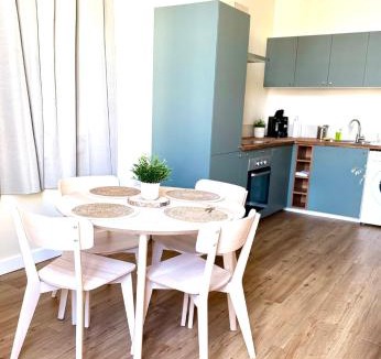 Centre Ville Apartment | Studio Le Mitterrand - city center