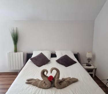 La Feclaz Apartment | Studio Le Panoramic les Balcons d'Aix