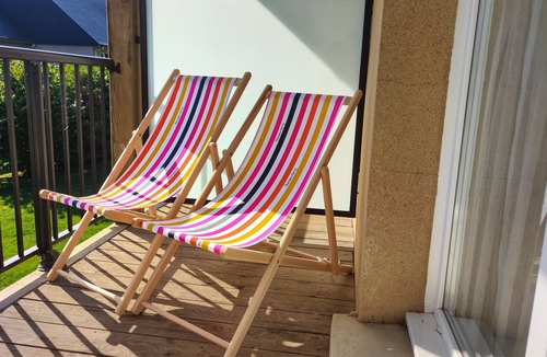 Equemauville Apartment | Studio "le tantôt" pool view