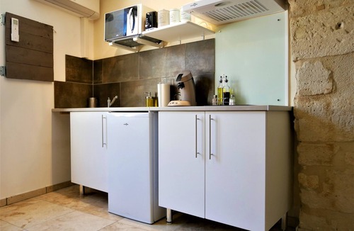 Avignon City Centre Apartment | Studio "le travertin"