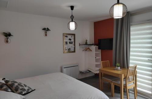 Sancourt Bed & Breakfast | Studio Les chambres de la source - Tadorne