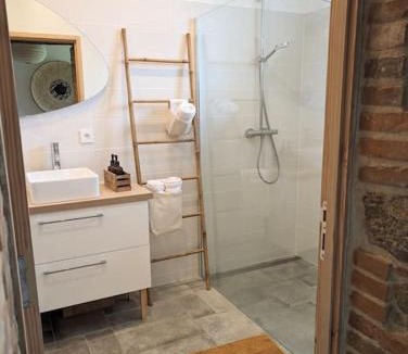 Maulevrier Apartment | Studio Les Granges