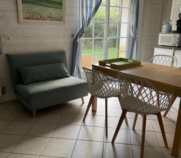Ares Apartment | Studio Les Hortensias